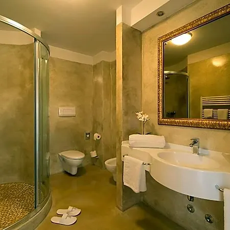Il Castelletto 4* Casarile