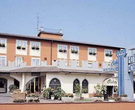 Il Castelletto מלון Casarile