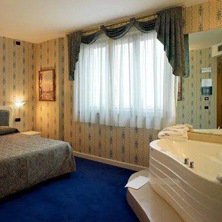 מלון Il Castelletto 4*